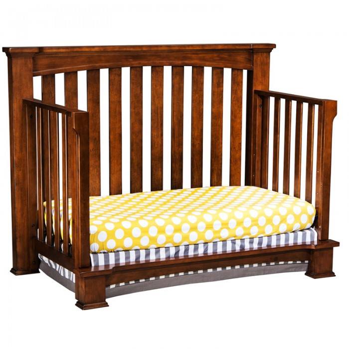 Mira Studio 4 in 1 convertible crib